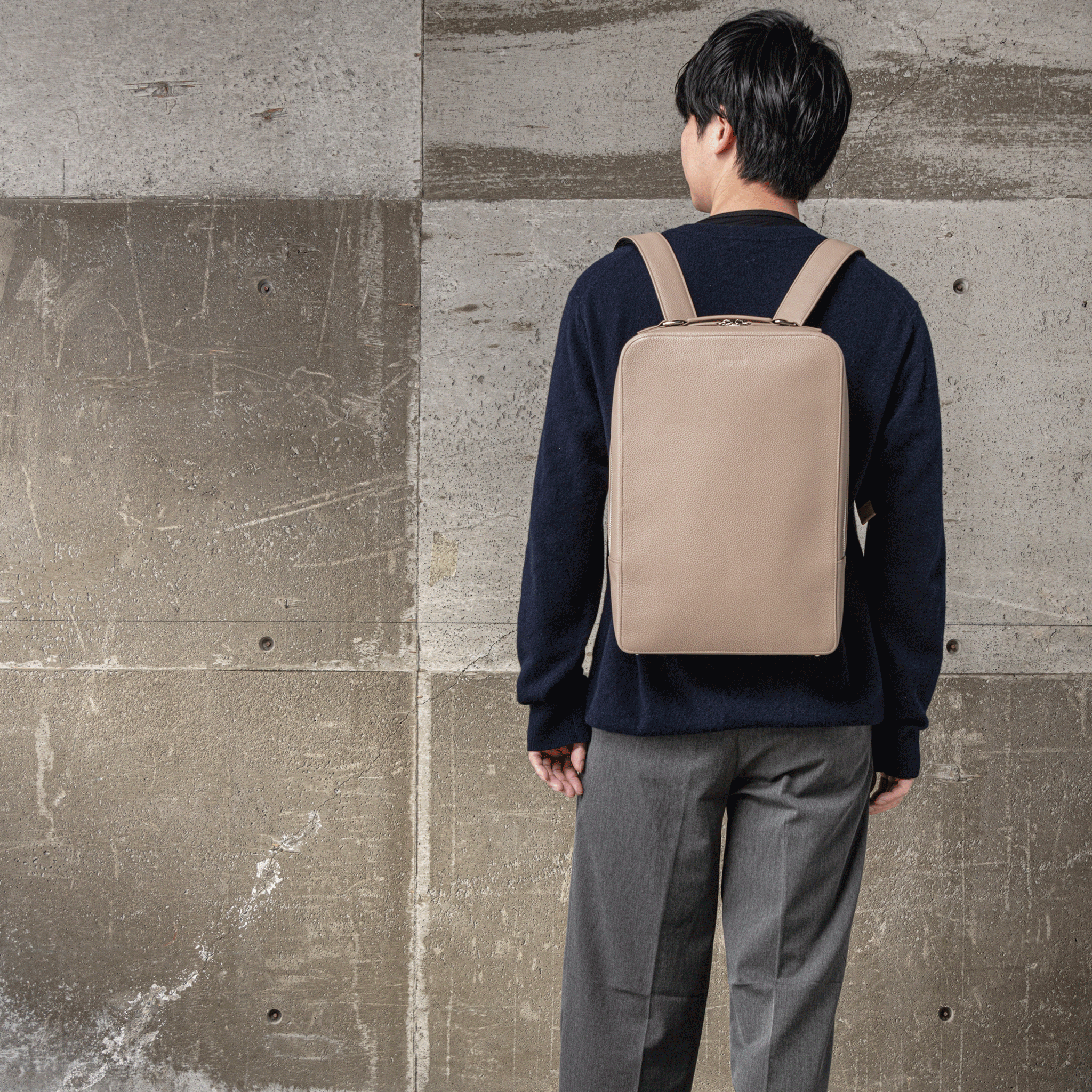 THE Backpack - Beige