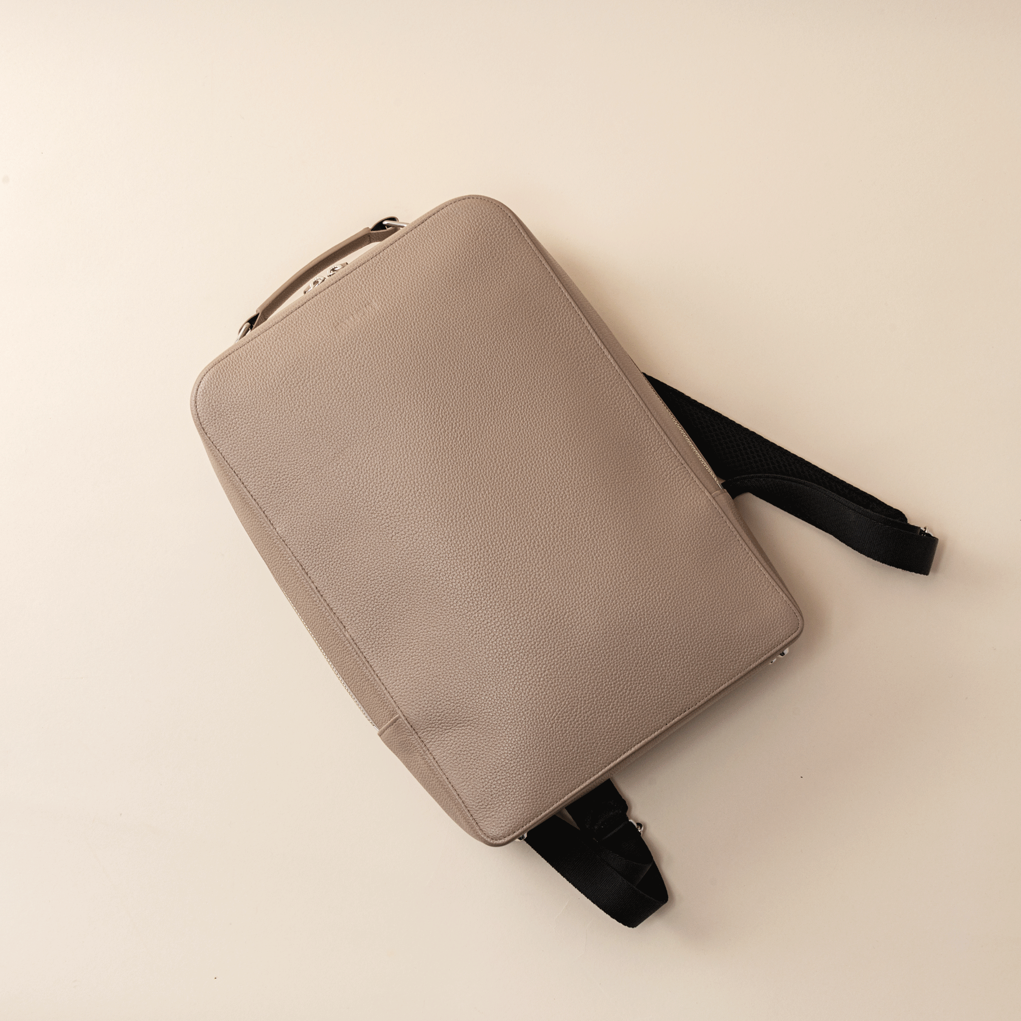 THE Backpack - Beige