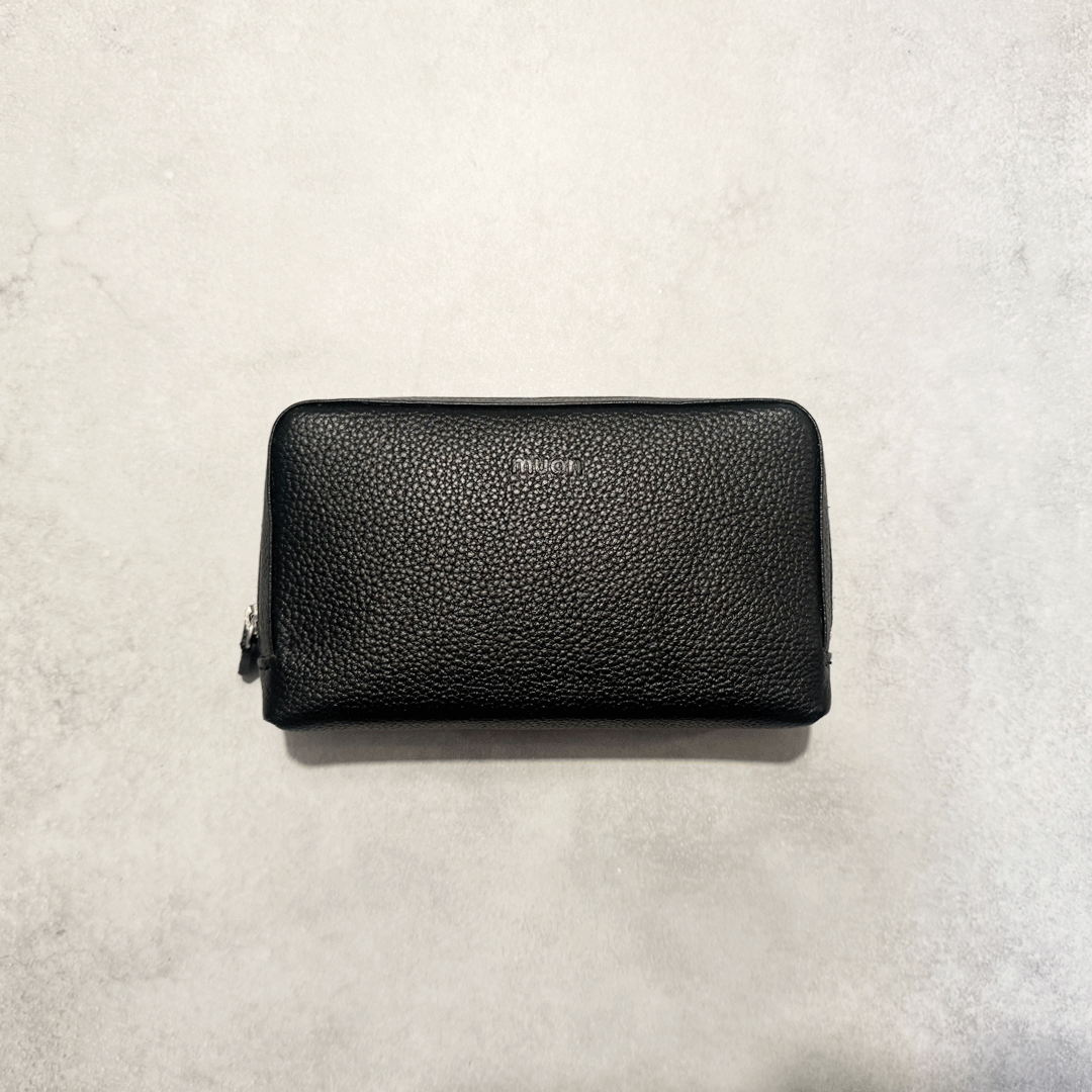 Ys 黒 レザー ケース・長財布 ポーチとしても！【美品】 THE Pouch