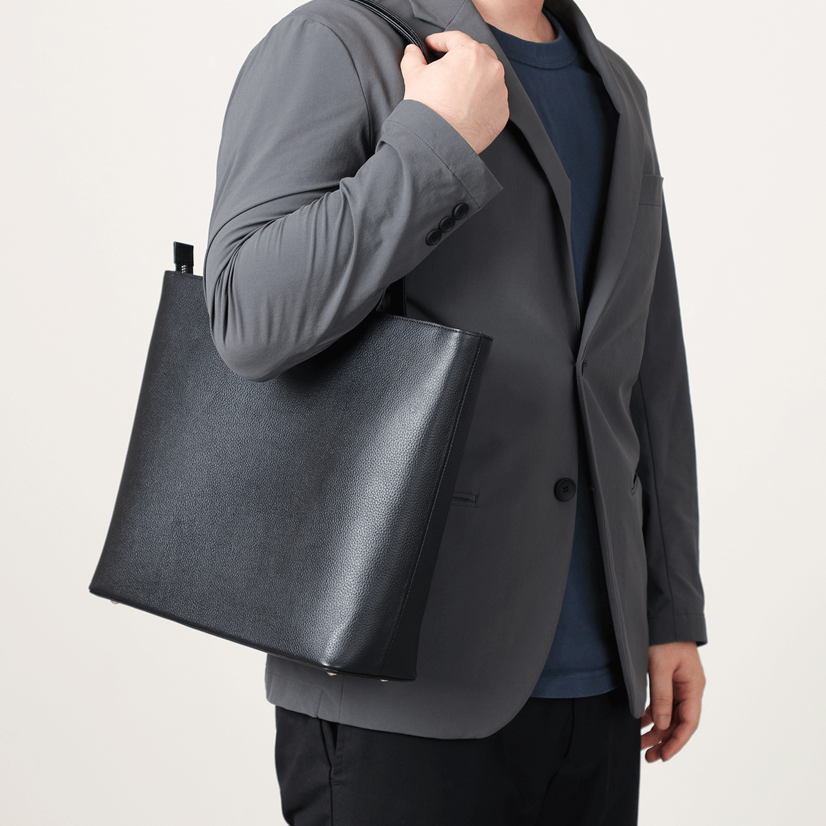 THE Tote - Black