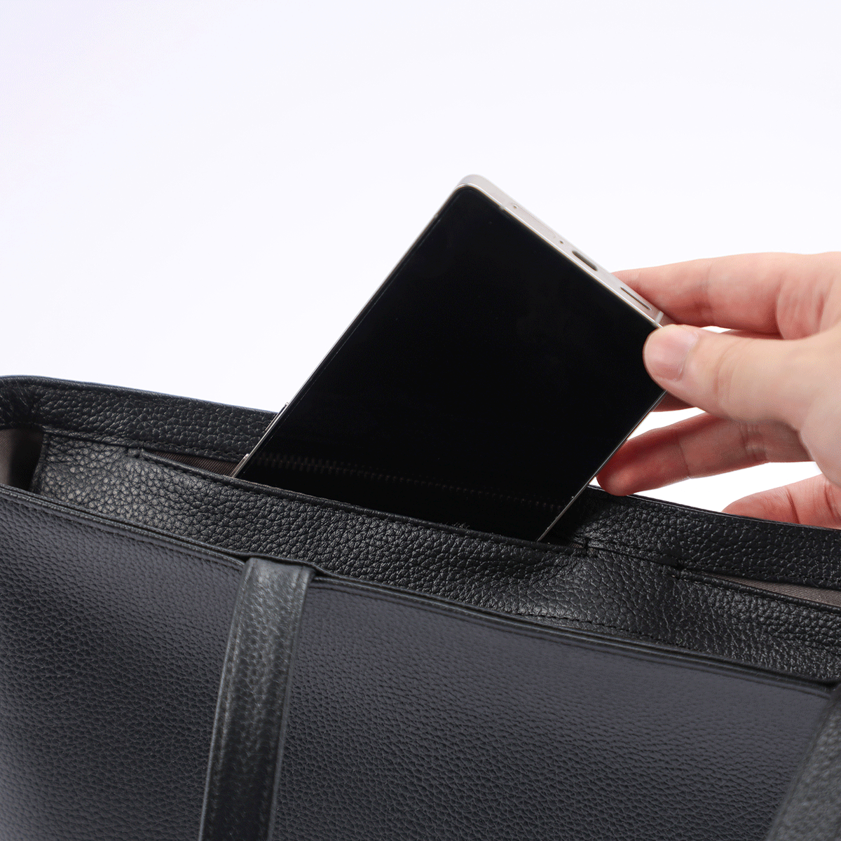 THE Tote - Black