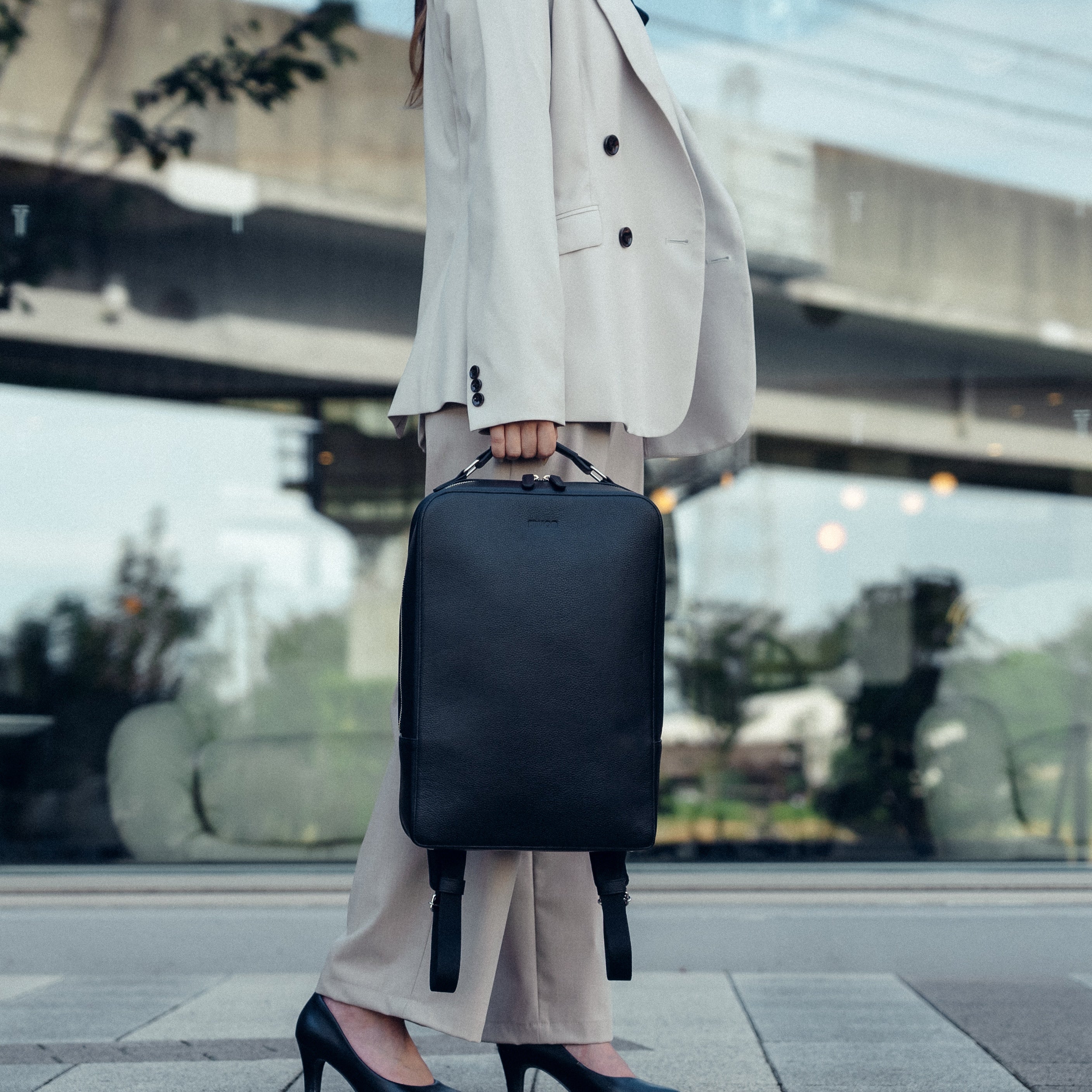 THE Backpack特設ページ