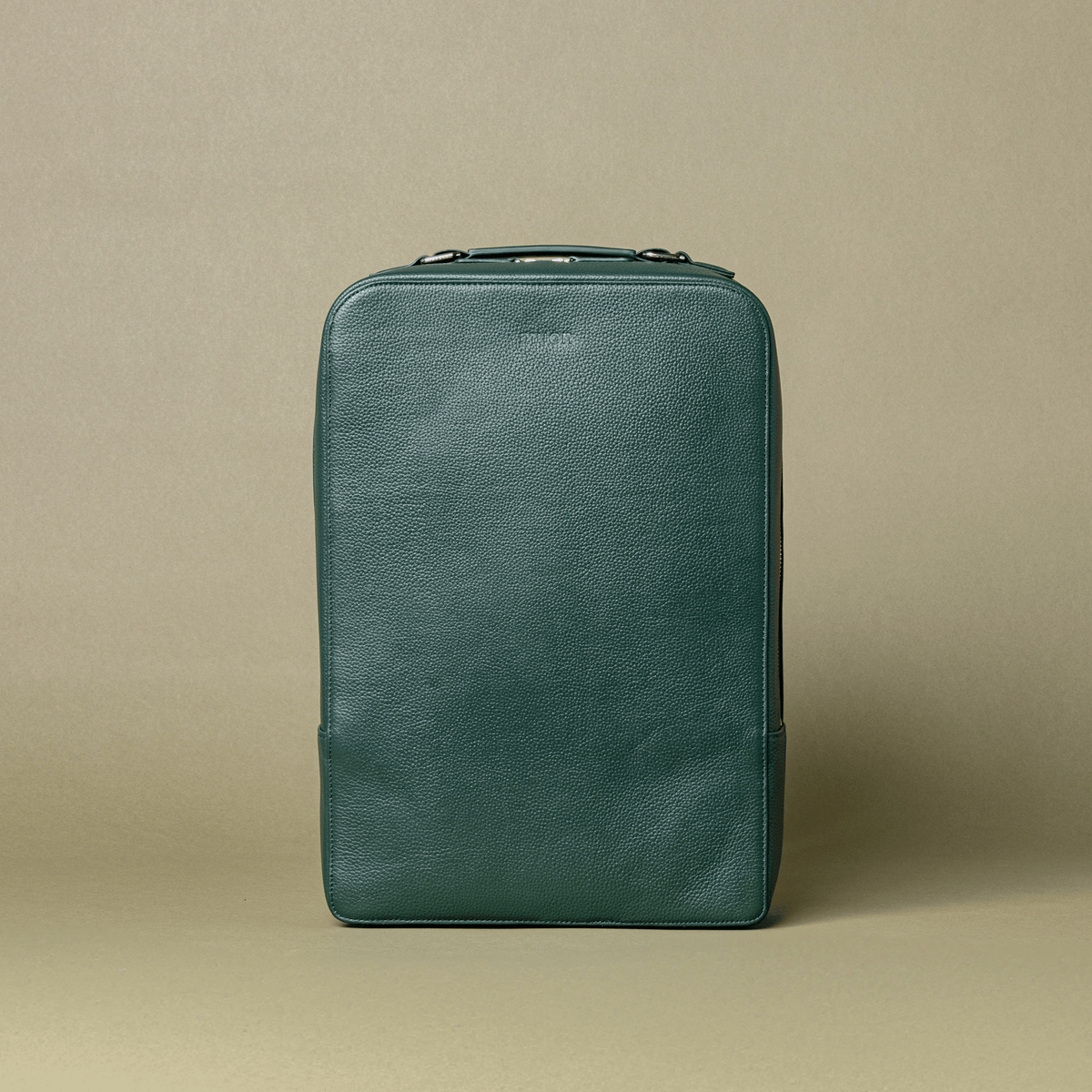 MOUM TEN リュック　カーキ THE Backpack - Khaki | muon公式オンラインストア