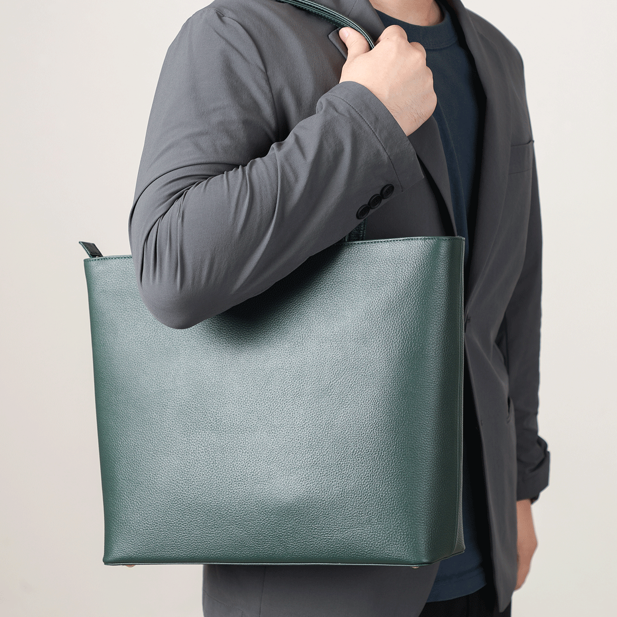 THE Tote - Khaki