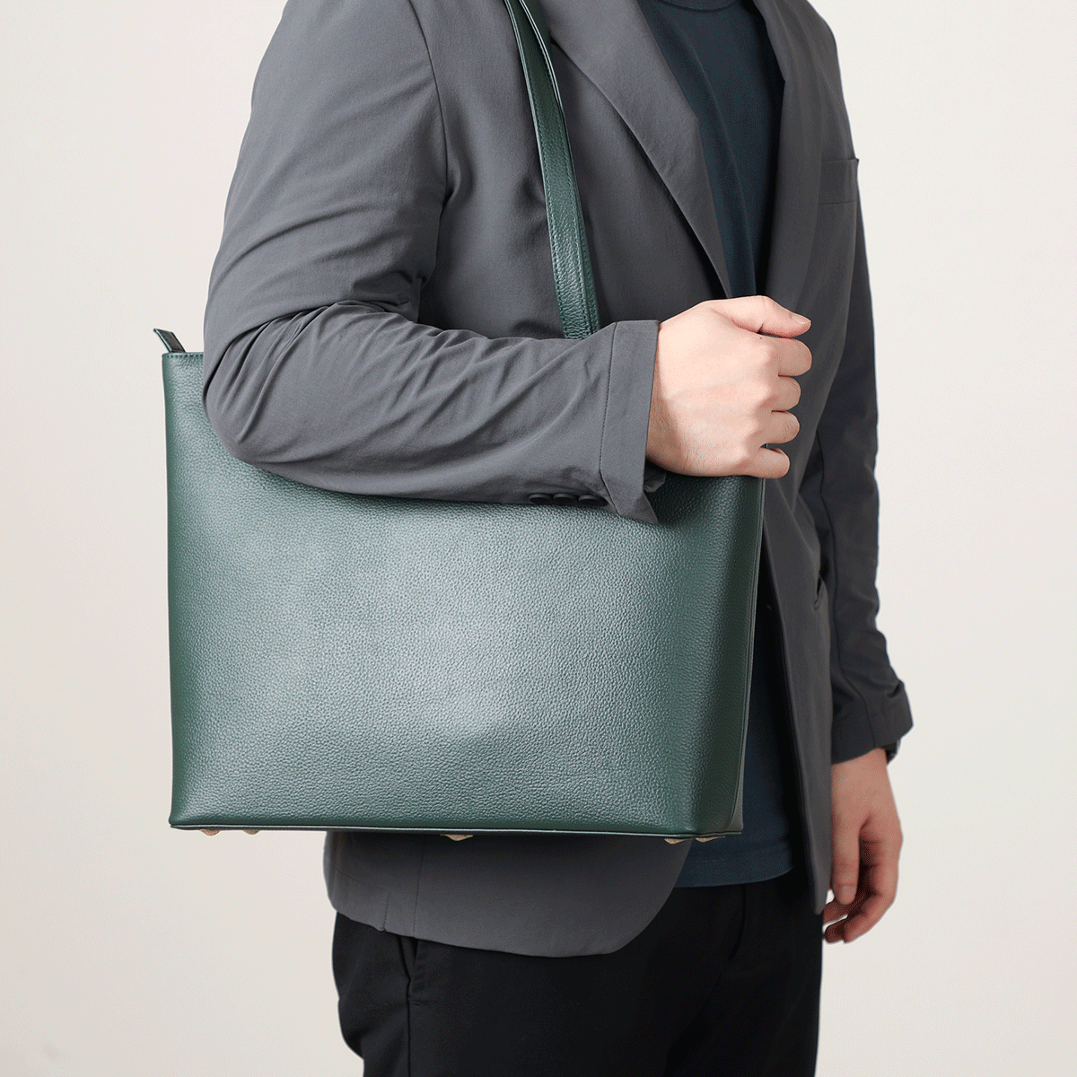 THE Tote - Khaki